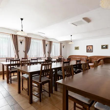 Rekreacni A Jezdecky Areal Equifarm Jevisovice