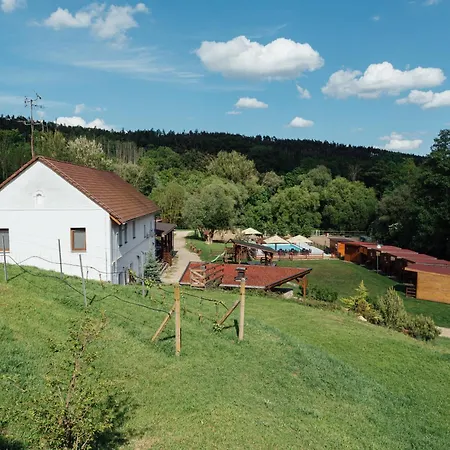 Rekreacni A Jezdecky Areal Equifarm Jevišovice